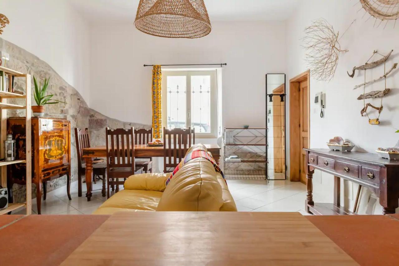 Duas Pedras, Private Apartment In The Heart Of Bosa Zewnętrze zdjęcie